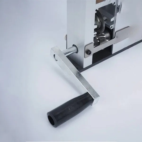Professionele Kabelstripper - Werkt Naadloos met Enkel-Aderige, Meer-Aderige en Coaxkabels (1-25mm Diameter) 2 Professionele Kabelstripper - Werkt Naadloos met Enkel-Aderige, Meer-Aderige en Coaxkabels (1-25mm Diameter) - Afbeelding 2