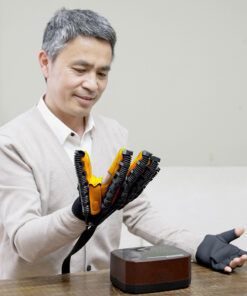 Revalidatietraining voor Hemiplegie Intelligente Revalidatierobot Handschoen Apparatuur - afbeelding 2